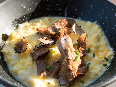 Creamy Scrambled Eggs with Mushrooms &&nbsp;Chives