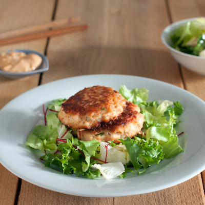 Smoked Salmon Burgers with Kefir Lime&nbsp;Aioli